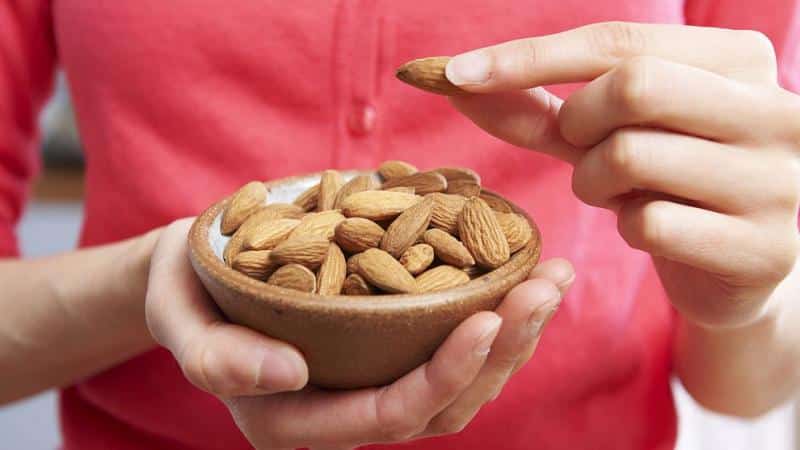 What nuts are the healthiest for women?