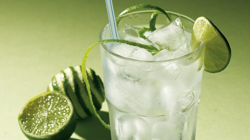 Lime juice and concentrate: composition, properties, use, contraindications