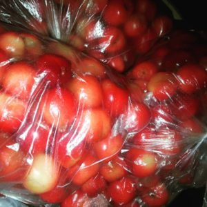 Recommendations on how to store fresh and processed cherries at home