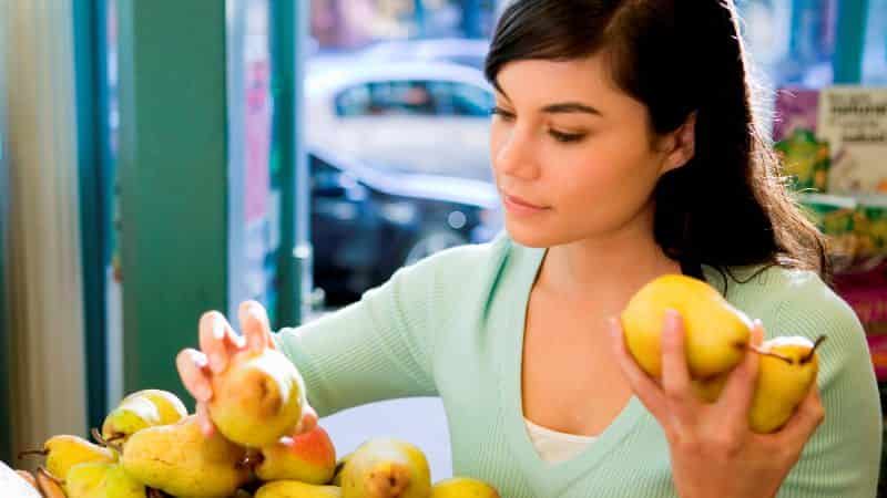 The benefits and harms of pears for women