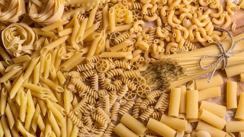 The most popular types of wheat cereals with photos and names