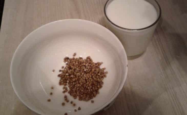 How many kcal are in raw buckwheat with kefir? Calorie content of boiled porridge with kefir