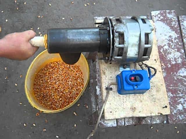 What is a corn sheller and how to make it yourself