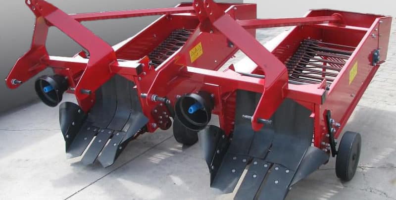 Types of potato diggers for mini-tractors, operating principles and selection criteria
