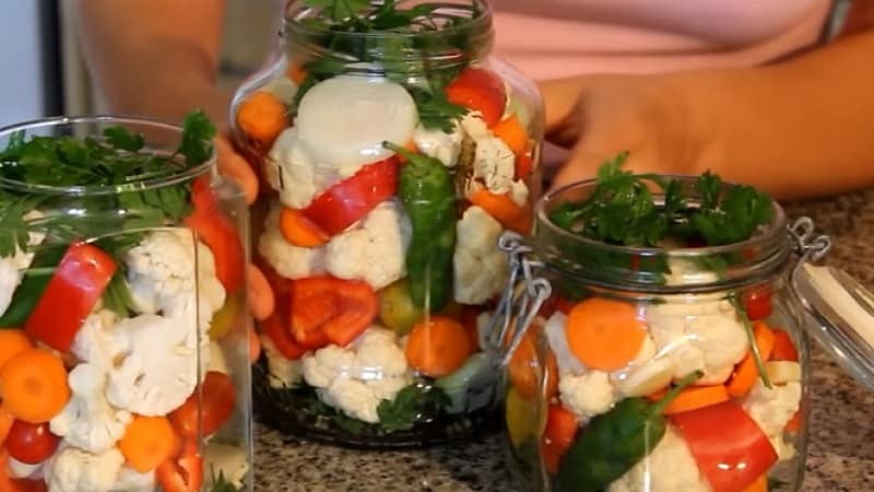 Housewives' favorite recipes for pickling cauliflower in Armenian