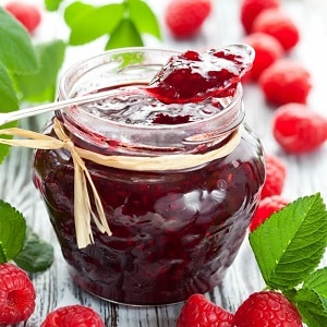 Are there any real benefits from raspberry jam?