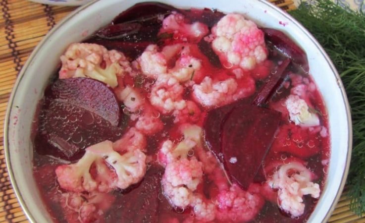Simple and tasty recipes for pickling cauliflower for the winter