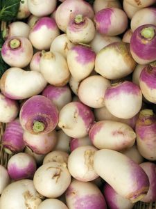 What is turnip, what does it look like, how does it grow and how to eat it correctly?