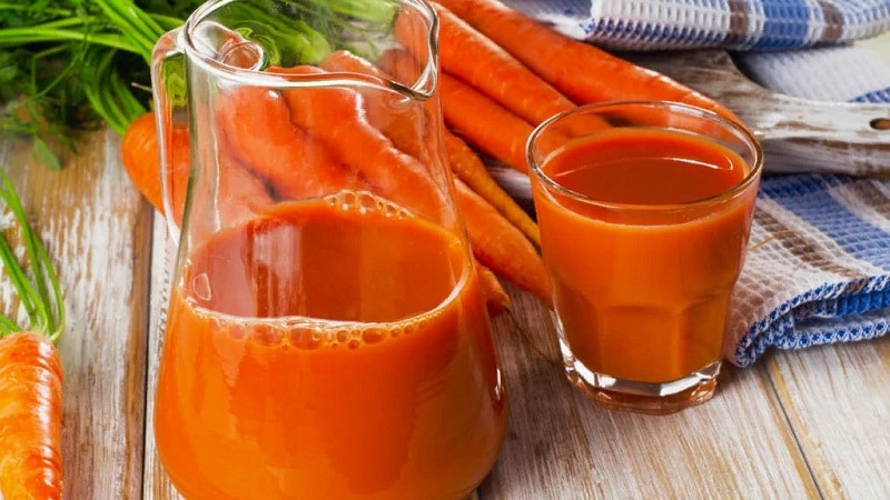 At what age can you give carrot juice to a baby?