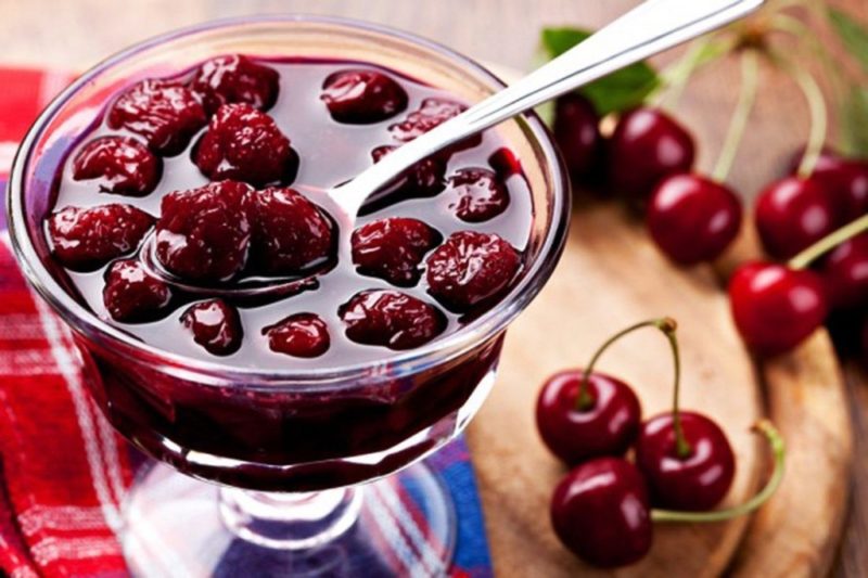 Are cherries allowed during breastfeeding? What are the benefits for mother and baby?